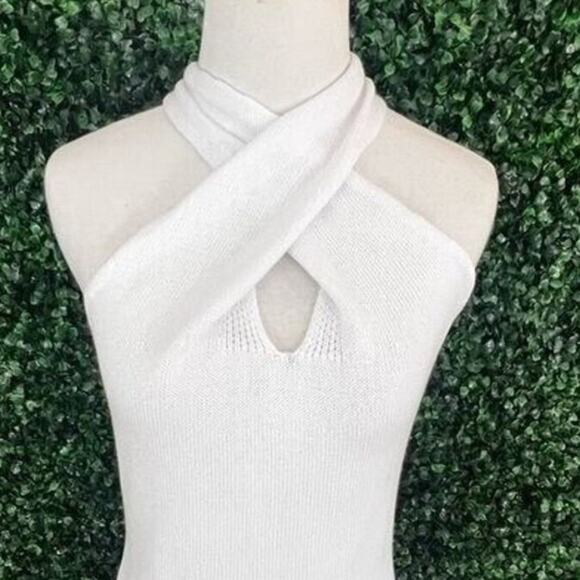 NWT 525 America Multi Wear White Halter Top - Sz Med - Picture 2 of 10